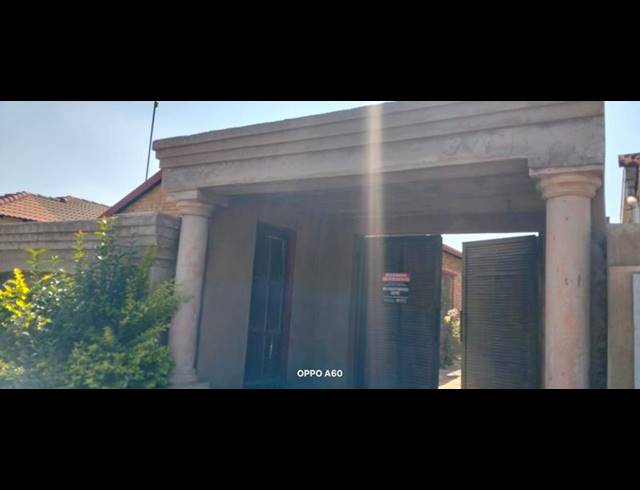 3 BEDROOM HOUSE FOR SALE IN ROODEKOP